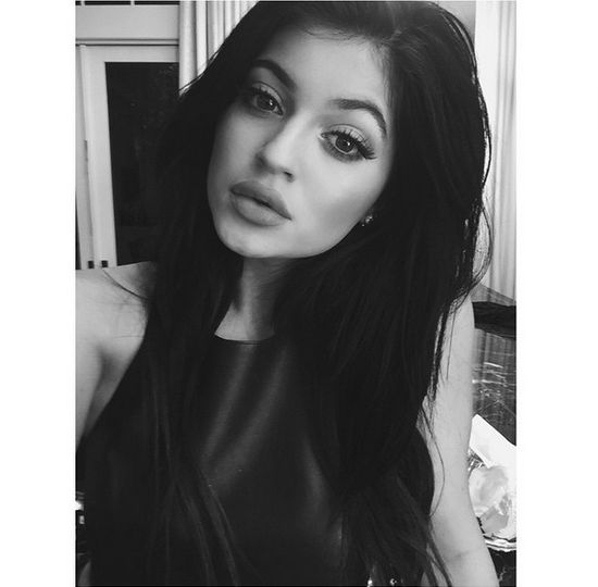 Jasny przekaz do Kylie Jenner: Zostaw mojego faceta Jasny przekaz do Kylie Jenner: Zostaw mojego faceta