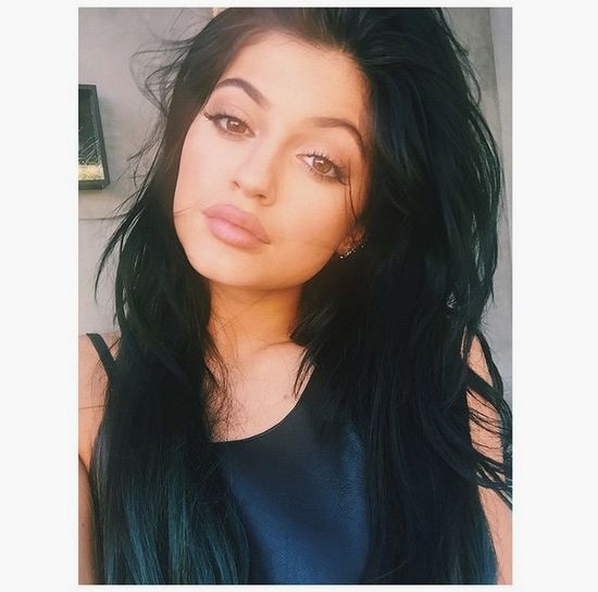 Jasny przekaz do Kylie Jenner: Zostaw mojego faceta Jasny przekaz do Kylie Jenner: Zostaw mojego faceta