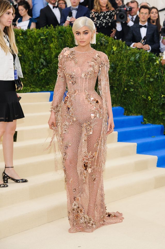 Kylie Jenner złamała najważniejszą regułę Gali MET! Kylie Jenner złamała najważniejszą regułę Gali MET!