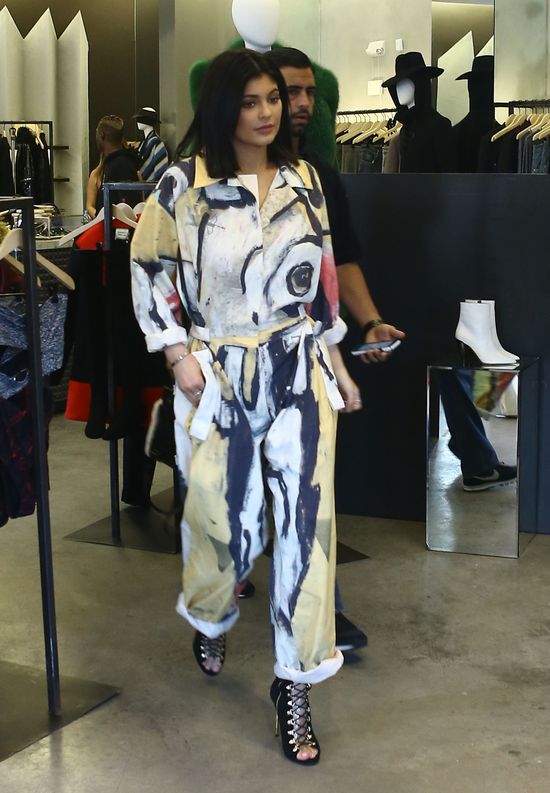 Internauci martwią się o Kylie Jenner! (FOTO)