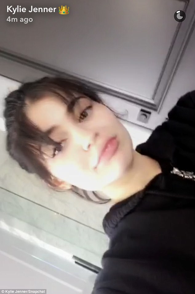 Kylie Jenner pokazała NATURALNE WŁOSY! Na pewno nie spodziewasz się TEGO!