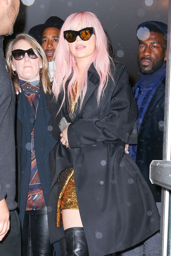 Tak ubrana Kylie Jenner mogła iść na imprezę gwiazd porno.. Tak ubrana Kylie Jenner mogła iść na imprezę gwiazd porno..