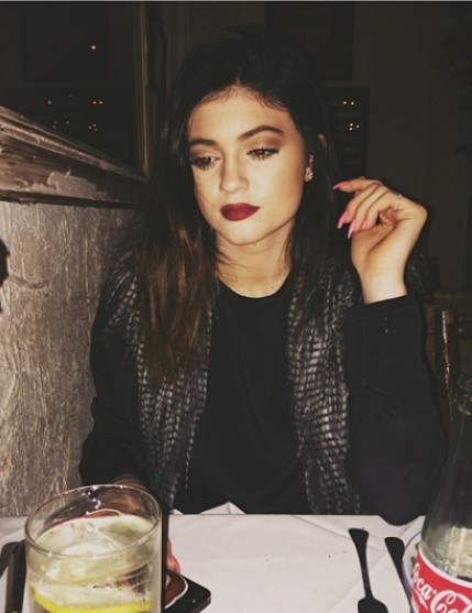 Kylie i Kendall Jenner umawiają się dla sławy!