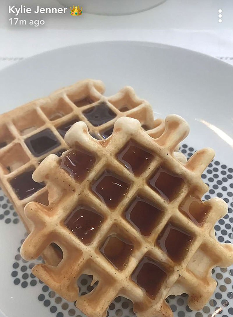 Czym zajada się ciężarna Kylie Jenner?