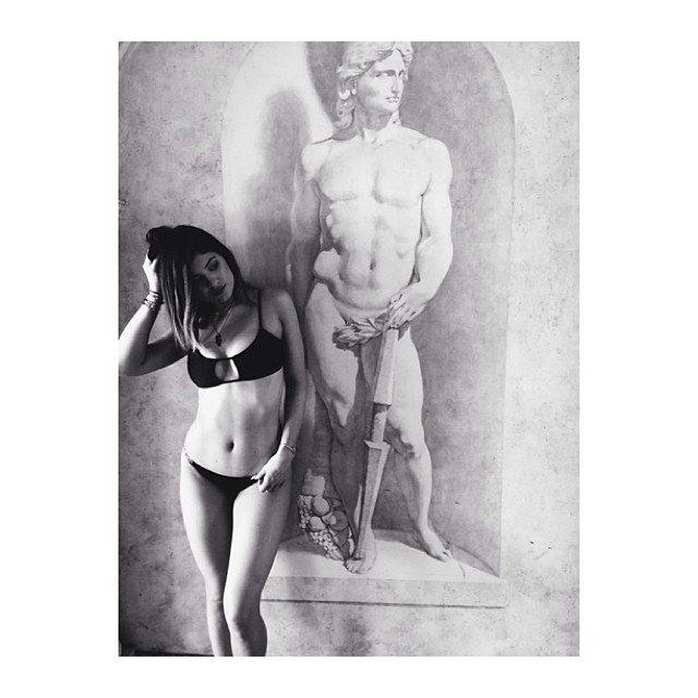 Kylie Jenner coraz bliżej ideału? (FOTO)