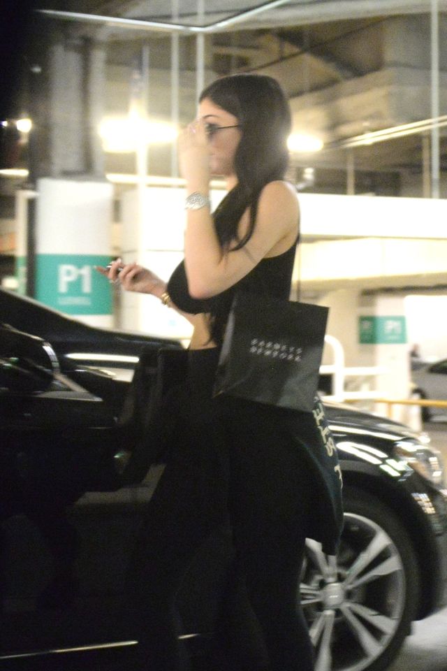 Internauci śmieją się z biustu Kylie Jenner (ZDJĘCIA) Internauci śmieją się z biustu Kylie Jenner (ZDJĘCIA)