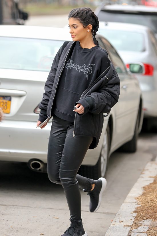 Kylie Jenner radykalnie zmieni styl? (FOTO) Kylie Jenner radykalnie zmieni styl? (FOTO)
