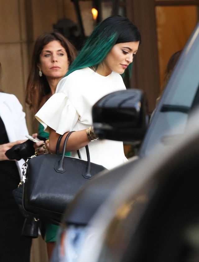 Kylie Jenner powiększyła biust? (FOTO)