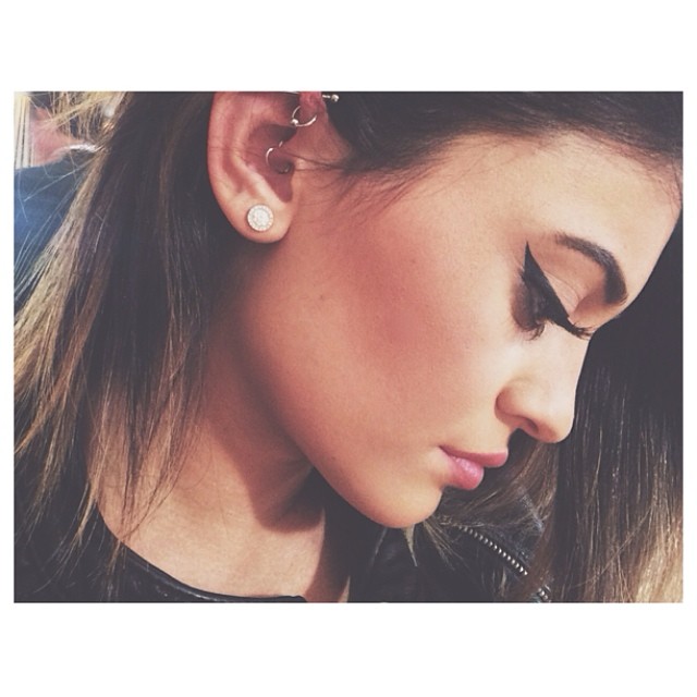 Kylie Jenner coraz bardziej podobna do Kim Kardashian (FOTO)