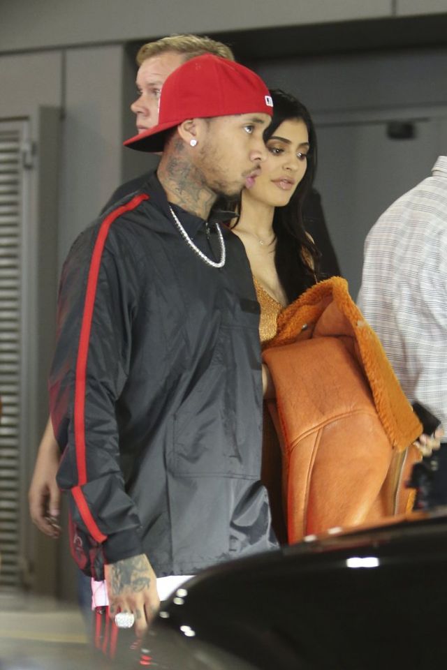 Chcesz robić zakupy w butiku Kylie Jenner? Przygotuj się na to, że potraktują ci