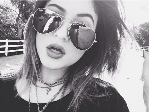 Kylie Jenner powiększyła usta? (FOTO)