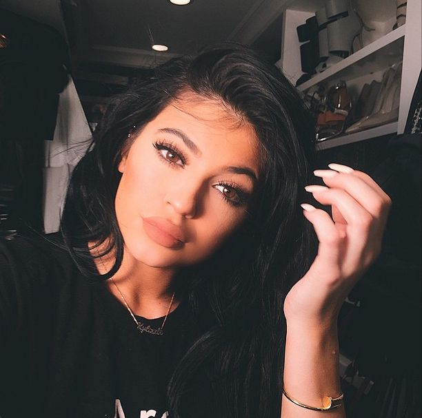 Chłopak Kylie Jenner przyłapany w klubie ze striptizem VIDEO