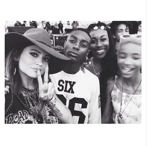 Kylie Jenner na Coachelli pojawiła się z chłopakiem?! (FOTO)