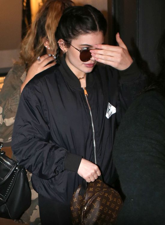 Ta plotka o Kylie Jenner jest naprawdę obrzydliwa (FOTO) Ta plotka o Kylie Jenner jest naprawdę obrzydliwa (FOTO)