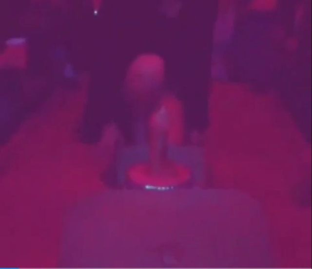 17-ste urodziny Kylie Jenner były niegrzeczne (FOTO+VIDEO)