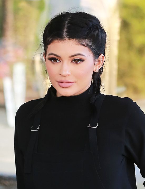Też widzicie ten mankament u Kylie Jenner? (FOTO) Też widzicie ten mankament u Kylie Jenner? (FOTO)