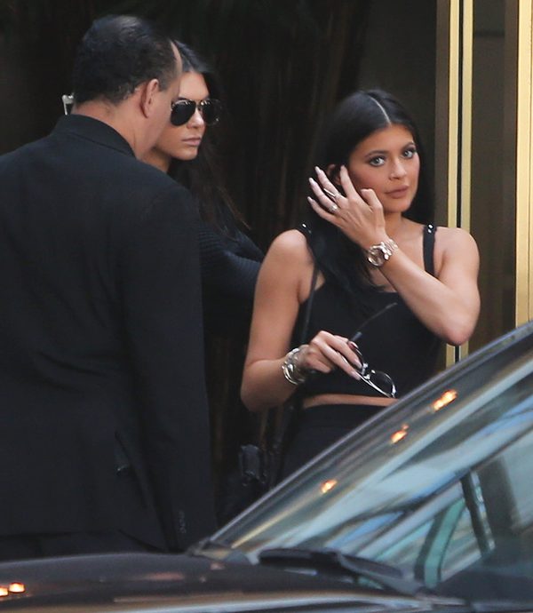 Kylie Jenner zdradziła, jak powiększyła biust i pupę (Inst) Kylie Jenner zdradziła, jak powiększyła biust i pupę (Inst)