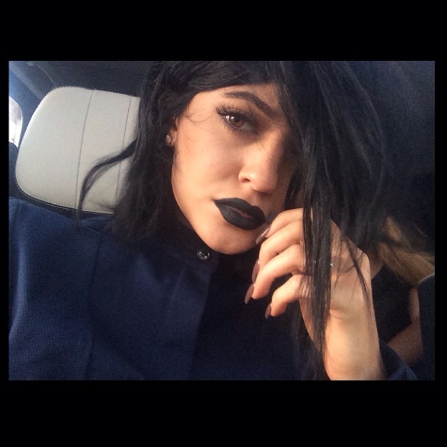 Kylie Jenner ma ten sam ideał piękna, co Pietrasińska (FOTO) Kylie Jenner ma ten sam ideał piękna, co Pietrasińska (FOTO)