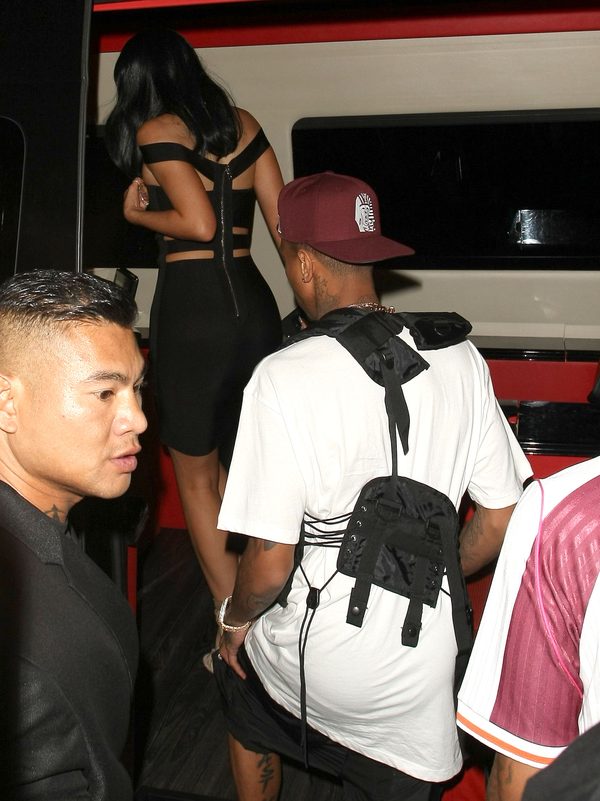 Kim Kardashian może już iść na urlop (FOTO) Kim Kardashian może już iść na urlop (FOTO)