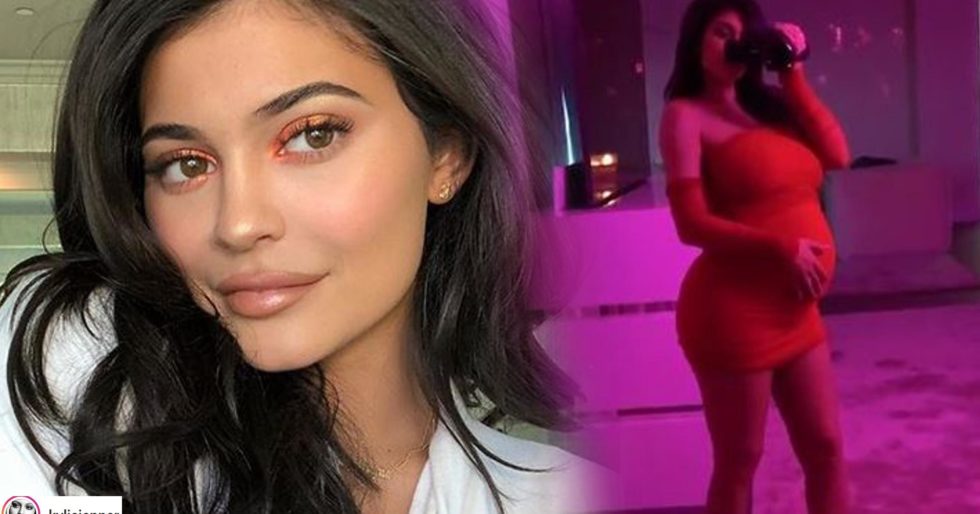 Znajomy Kylie Jenner: Wszystko wskazuje na to, że jest w DRUGIEJ ciąży Znajomy Kylie Jenner: Wszystko wskazuje na to, że jest w DRUGIEJ ciąży