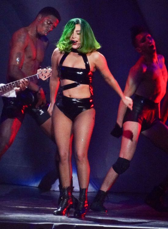 Lady Gaga nie przestrzegała ostatnio diety? (FOTO)