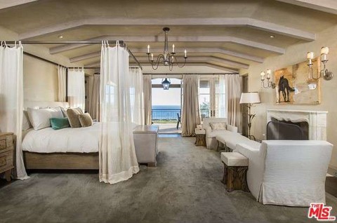 Kupiła ten dom za 23 miliony dolarów (FOTO) Kupiła ten dom za 23 miliony dolarów (FOTO)