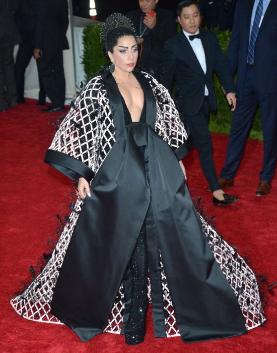 Lady Gaga była pijana na Gali MET?