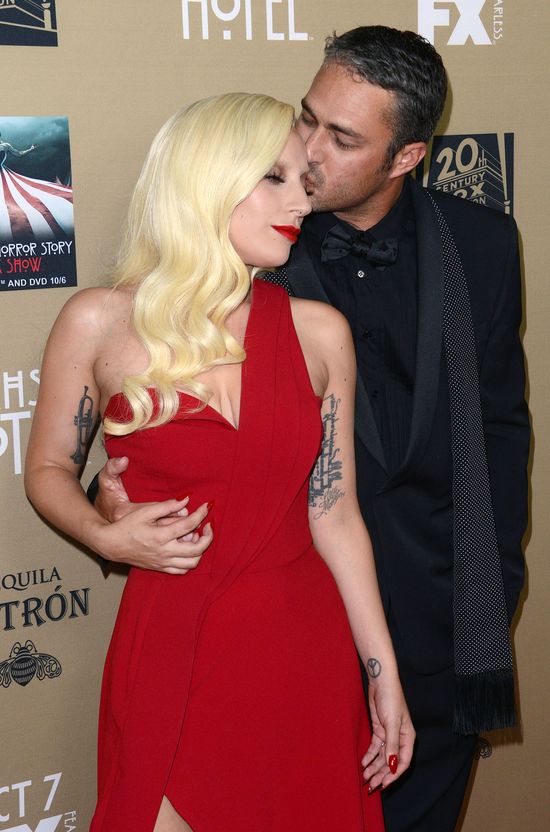 Lady Gaga poczuła się jak Angelina Jolie (FOTO)