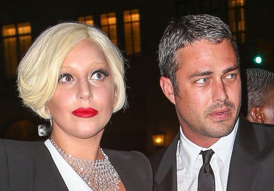 O nie! Lady Gaga i Taylor Kinney rozstali się przez ZDRADĘ? O nie! Lady Gaga i Taylor Kinney rozstali się przez ZDRADĘ?