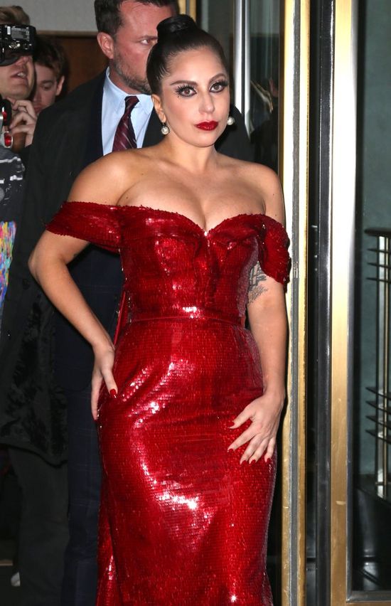 Lady Gaga JEST W CIĄŻY?! (FOTO)