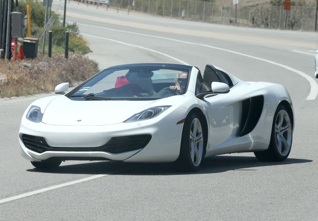 Lady Gaga w białym Lamborghini Lady Gaga w białym Lamborghini