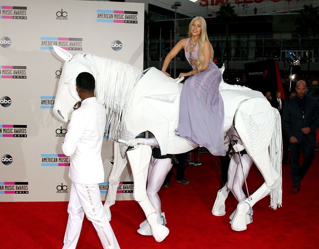 Lady Gaga postanowiła być gwiazdą AMA 2013 (FOTO+VIDEO)