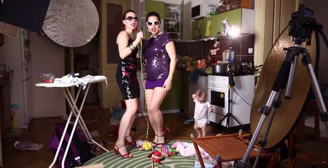 Laktacyjna psychoza - kolejny hit sieci (VIDEO)