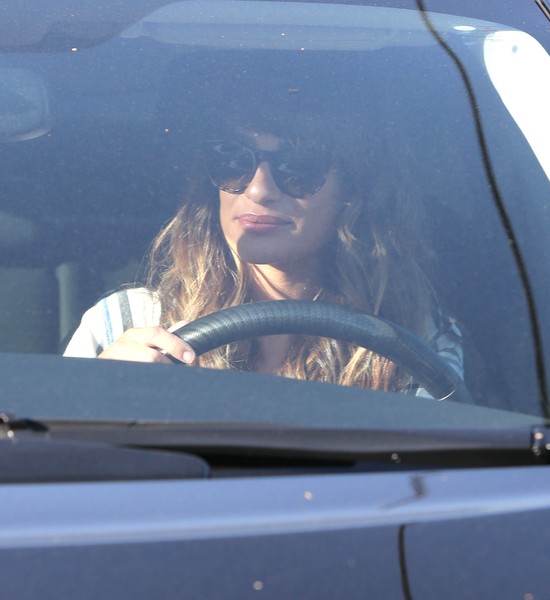 Lea Michele smutek po Corym topi w lekturach (FOTO)