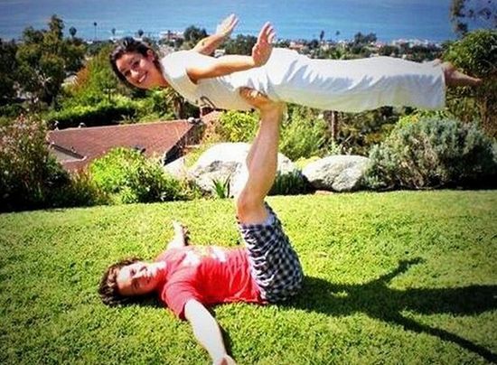 Joga na torach - przesada? (FOTO) Joga na torach - przesada? (FOTO)