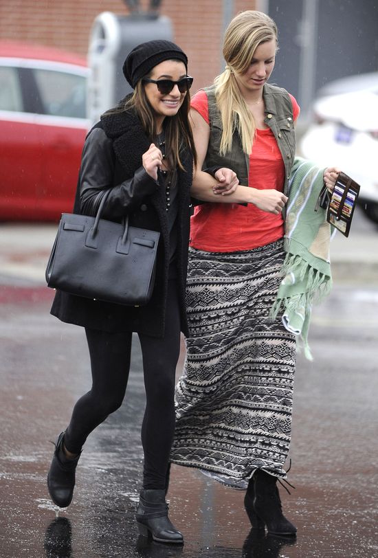 Co (lub kto) tak bawi Leę Michele? (FOTO)