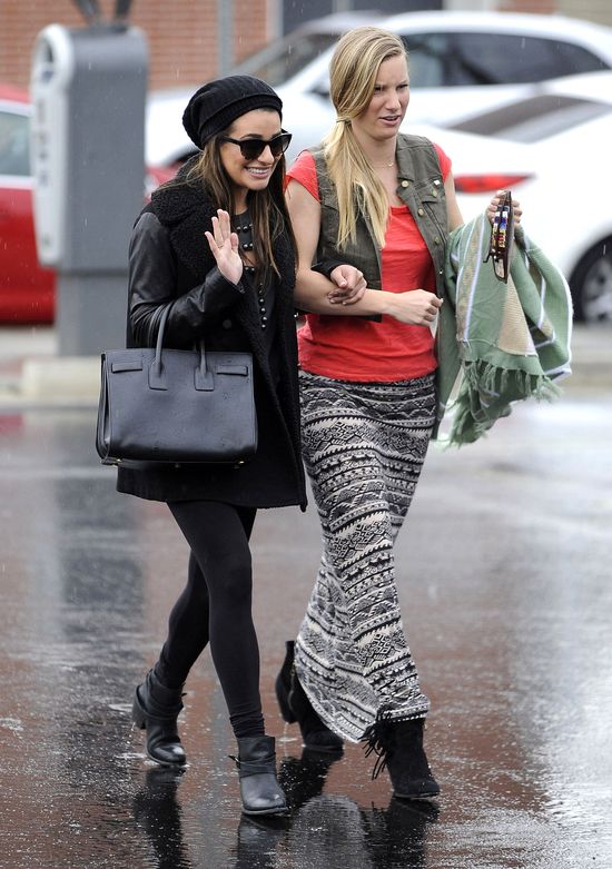 Co (lub kto) tak bawi Leę Michele? (FOTO)