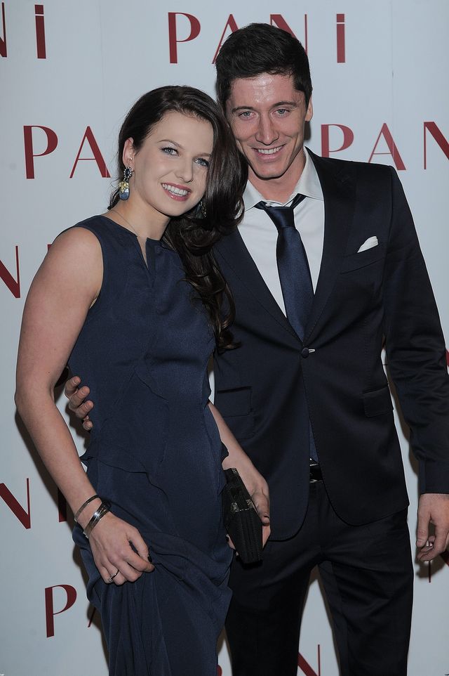 Robert Lewandowski wręczył Ani przepiękną BEZGLUTENOWĄ Walentynkę (Facebook)