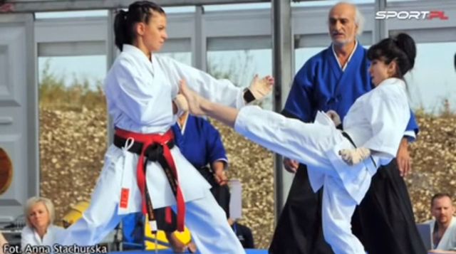 Anna Lewandowska wyglądała kiedyś zupełnie inaczej (FOTO) Anna Lewandowska wyglądała kiedyś zupełnie inaczej (FOTO)