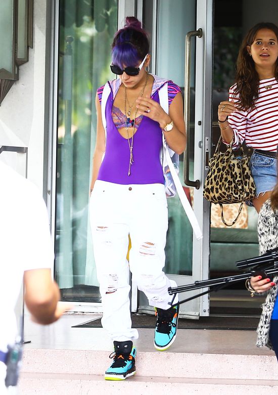 Lilly Allen szczuplejsza o 20 kilogramów zrobiła szturm na..