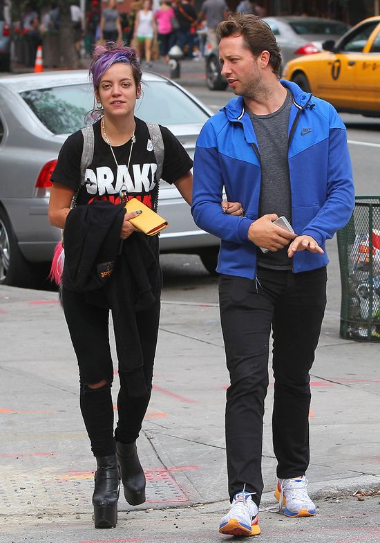 Odchudzona Lily Allen bez makijażu i... (FOTO)