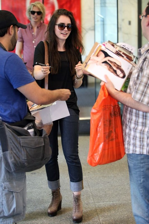 Lily Collins na randce z Jamie'm Campbellem Bowerem (FOTO)