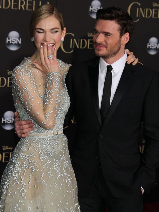 Kto pojawił się na premierze Kopciuszka? (FOTO) Kto pojawił się na premierze Kopciuszka? (FOTO)