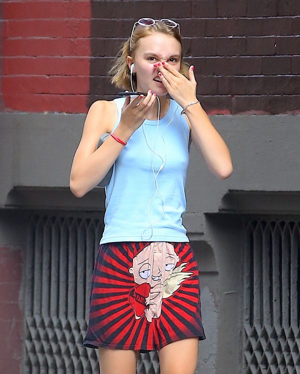 Johnny Depp martwi się o córkę