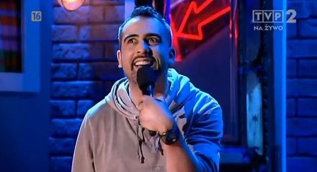 Kabaret Limo traci zlecenia przez skecz z papieżem