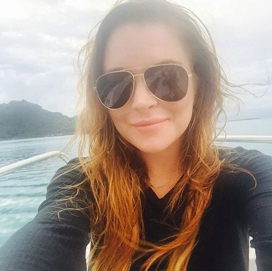 Nawet ONA majstruje przy swoich fotkach (FOTO)