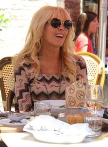 Matka Lindsay Lohan narobiła wstydu! Matka Lindsay Lohan narobiła wstydu!