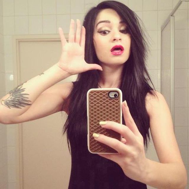 Ewelina Lisowska znów z małą czarną gwiazdką (FOTO)