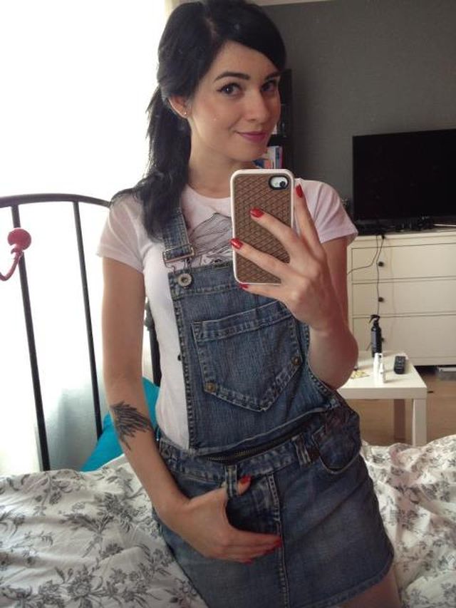 Ewelina Lisowska znów z małą czarną gwiazdką (FOTO)