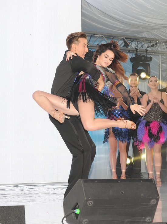 Ile waży Ewelina Lisowska?